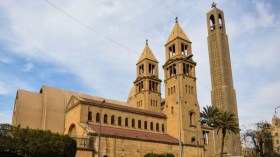 بابا الأقباط ينجو من هجوم انتحاري بالإسكندرية