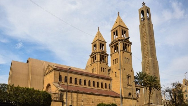 بابا الأقباط ينجو من هجوم انتحاري بالإسكندرية