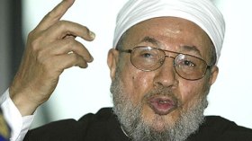 القرضاوي يطالب المصريين بالخروج لنصرة الحق