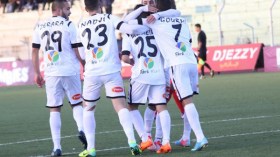 شبيبة القبائل ومولودية الجزائر يتنافسان على ضم قراوي وقورمي وخذايرية