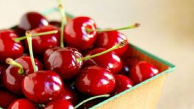 الكرز.. يهدئ الأعصاب وينظف الدم من السموم