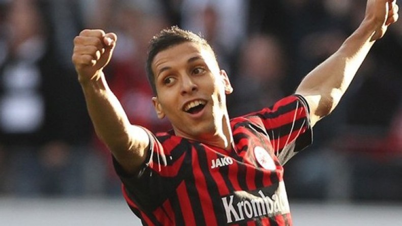 كايزر سلاوترن يخير مطمور بين تخفيض راتبه أو الرحيل