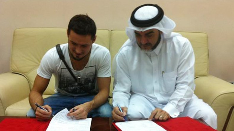 زياني يفضل البقاء في الخليج ويلتحق بالعربي القطري لموسمين