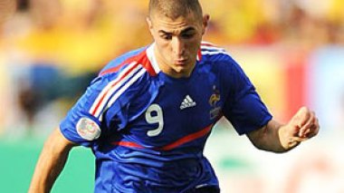 Benzema eyes Madrid move