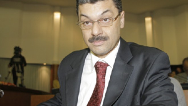 إقرار القرض المستندي جاء لمنع تهريب العملة الصعبة إلى الخارج