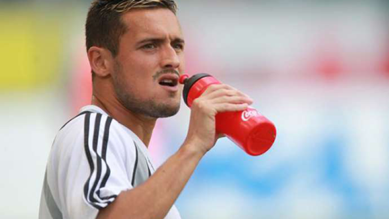 زياني يستعيد بريقه.. فخور بمشواره وحزين لوضعية لوريان وسوشو