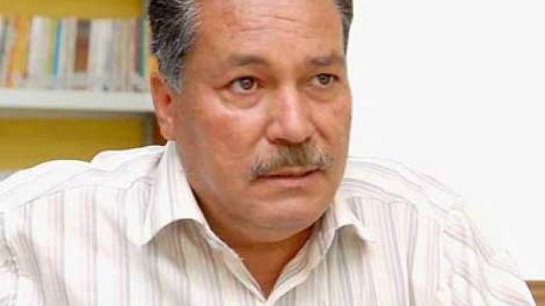 كريم مصباحي يُعلن الحرب على مُطربي الأغاني البذيئة..