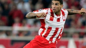 مجاني: بلوغ الدور الثاني حلم مستحيل ولن نبيع الوهم للجزائريين