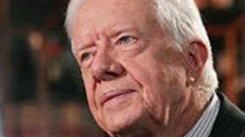 كارتر: إسرائيل تمتلك 150 قنبلة نووية