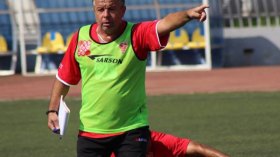 كافالي: أريد عودة مولودية وهران إلى حصد الألقاب