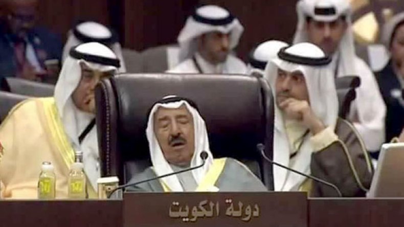 قمة الدول العربية تتحول إلى التنكيت عبر “الفايس بوك” بعد 72 سنة!