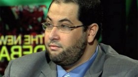 القضاء المصري يفرج عن مساعد للرئيس السابق محمد مرسي