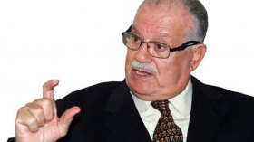 ترجمة بيان أول نوفمبر خاطئة والجزائر استقلت في فيفري 1962