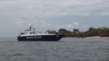 Kenya: les ravisseurs d'une Française encerclés en mer