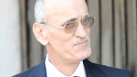 قرباج‭ ‬لـ‭ ‬الشروق‭:‬‮ “‬لم‭ ‬نفضل‭ ‬فريقا‭ ‬على‭ ‬آخر‭.. ‬من‭ ‬يريد‭ ‬تقديم‭ ‬مباراته‭ ‬فليطلب‭ ‬ذلك‮”‬