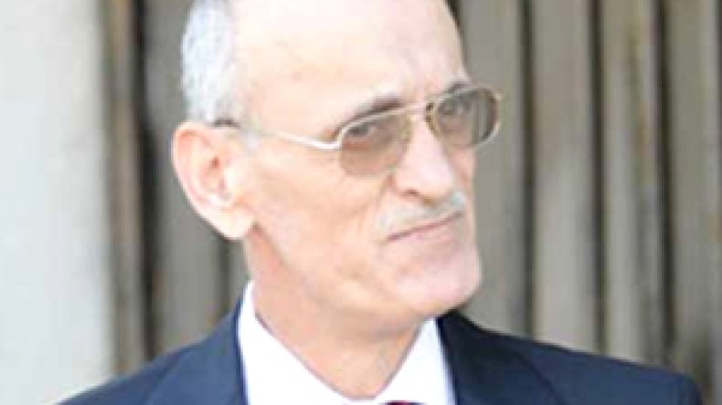 قرباج‭ ‬لـ‭ ‬الشروق‭:‬‮ “‬لم‭ ‬نفضل‭ ‬فريقا‭ ‬على‭ ‬آخر‭.. ‬من‭ ‬يريد‭ ‬تقديم‭ ‬مباراته‭ ‬فليطلب‭ ‬ذلك‮”‬