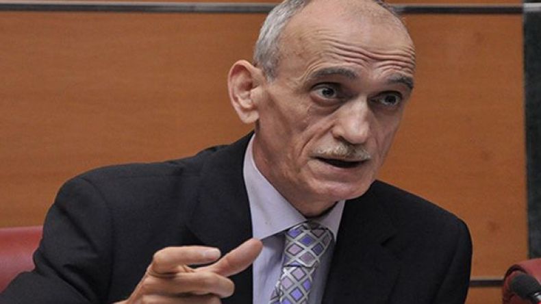 قرباج: لا علاقة لنهائي “السوبر” بتظاهرة قسنطينة عاصمة الثقافة العربية