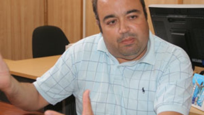 أحضر أفلاما متحركة عن الأمير عبد القادر وابن باديس ونسومر