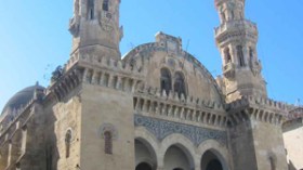 خطباء المساجد يثورون في وجه “الخوارج”