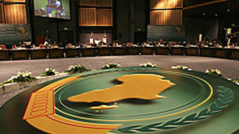 القذافي ينتخب رئيسا للاتحاد الافريقي