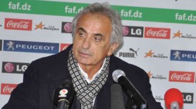 خليلوزيتش ما يزال متحفظا بشأن هدف “الخضر” في “كان” 2013