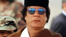 القذافي ׃ يلغي الوزارات و يوزع عائدات النفط