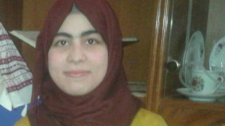 منة الله بلقيس تتحصل على معدل 19 في البكالوريا بميلة