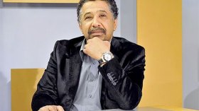 الشاب خالد يقاضي منتجا “احتال عليه” طيلة 32 سنة