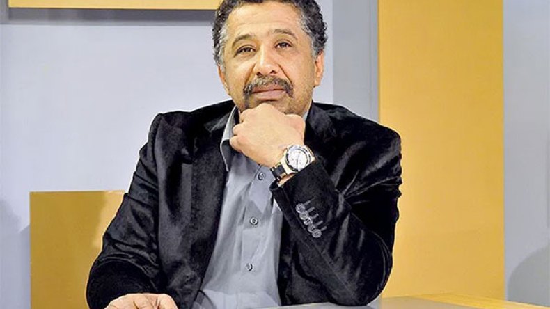 الشاب خالد يقاضي منتجا “احتال عليه” طيلة 32 سنة