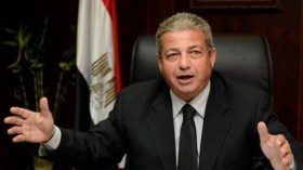 مصر تسحب رسميا ترشحها لـ”كان” 2017.. وتعلن دعم الجزائر