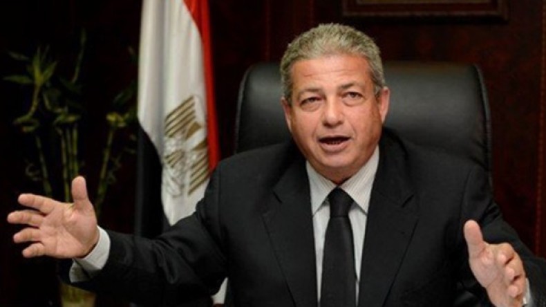 مصر تسحب رسميا ترشحها لـ”كان” 2017.. وتعلن دعم الجزائر