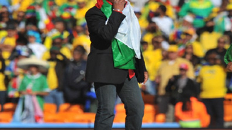 المطربون‭ ‬ينوبون‭ ‬عن‭ ‬القارة‭.. ‬والبساطة‭ ‬سيدة‭ ‬الموقف‭ ‬