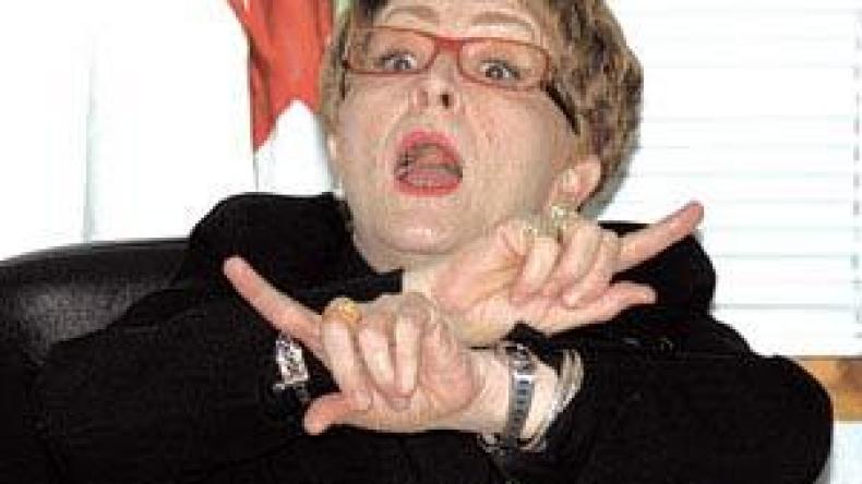 قانون المالية لـ 2011 يخصص 452 مليون دولار لقطاع الثقافة