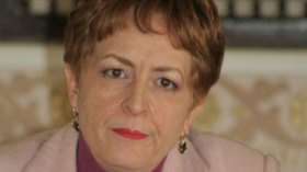 لهذه الأسباب غابت خليدة تومي عن مهرجان الفيلم العربي؟