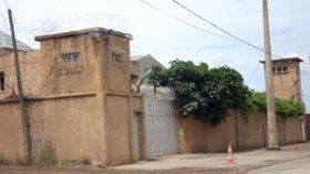 بيع أملاك الخليفة المنقولة والعقارية سيدر 500 مليار سنتيم