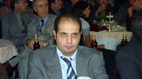 خليفة حذر وكالة‮ “‬المذابح‮” ‬من عدم تسليم الأموال لمبعوثيه