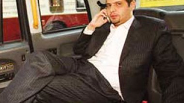 Will Britain hand over AbdelmoumÃ¨ne Khalifa to Algeria next Saturday?