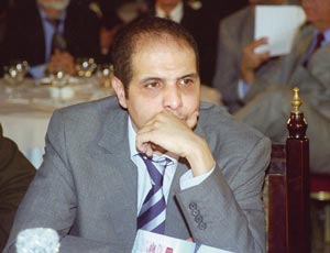Un tribunal français ouvre la boite noire de Abdelmoumène Khalifa