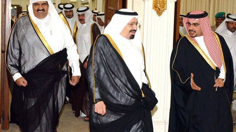 وفاة سادس أمراء قطر الشيخ خليفة بن حمد آل ثاني