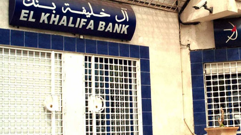 خليفة طلب مني مواصلة طبع صور الرّئيس بعد تدخل أطراف لوقف العملية