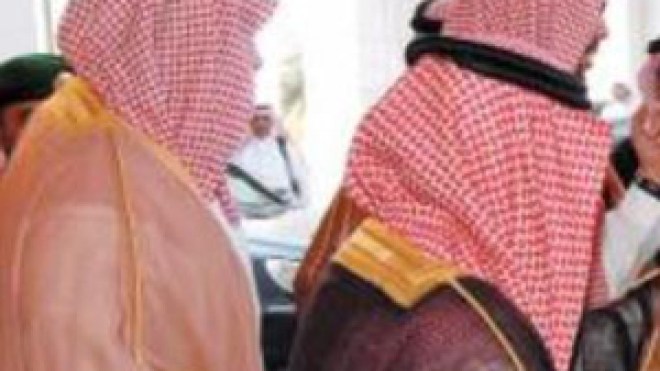 حبس المستثمر السعودي المزيف المستغل لاسم وصورة بلخادم اثناء الجلسة