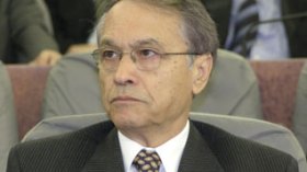 Algerian Energy Minister announces opening of electricity sector to Algerian and private investors