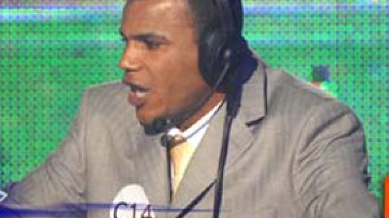 الجزائري عادل خلو يفتك لقب المرور للدور الثاني من برنامج “معلق الجزيرة”