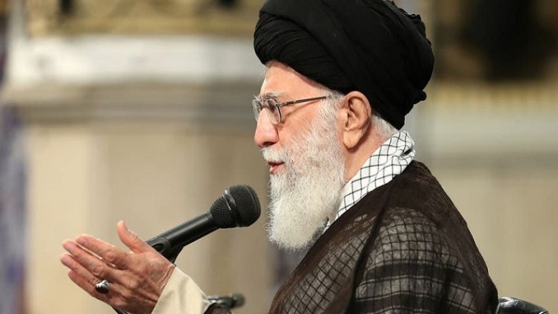 خامنئي: إيران لا تدعو إلى القضاء على اليهود