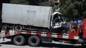 أراد تقديم يد المساعدة فقتلته شاحنة بأنفاق خراطة