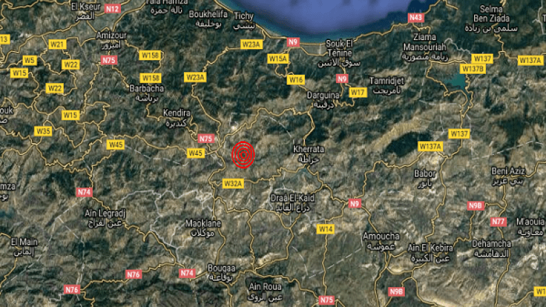 هزة أرضية بقوة 3.5 درجات بخراطة