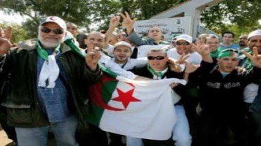 Match Algérie / Libye : Les gardes frontières empêchent des dizaines de supporters de franchir les frontières
