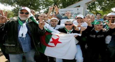 Match Algérie / Libye : Les gardes frontières empêchent des dizaines de supporters de franchir les frontières