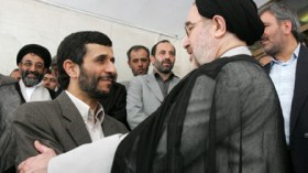 عودة خاتمي تهدد بتقويض سلطة نجاد