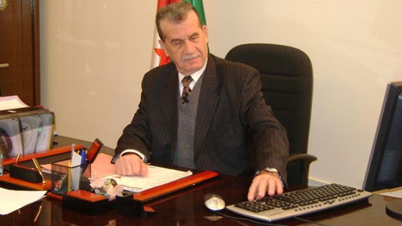هيئة الحوار تلتقي يوسف الخطيب